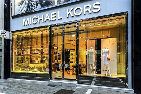 michael kors shopping muse|Michael Kors First to Debut Shopping Muse, the AI.